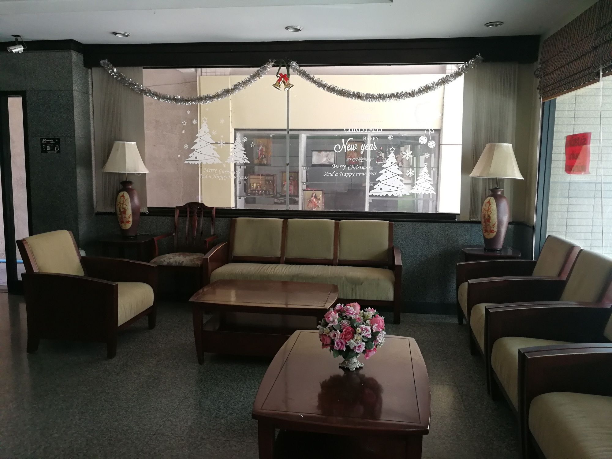 Фото Srivichai Hotel