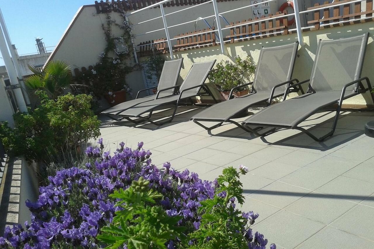 Фото Hostal Vila del Mar