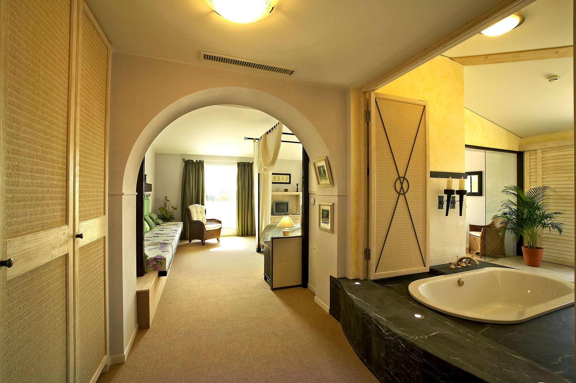 Фото Hotel Hirschen