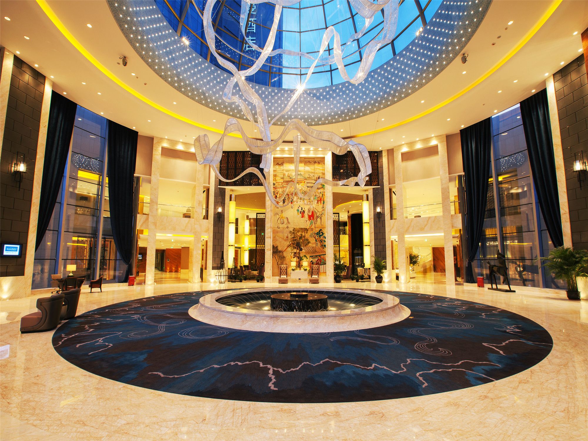 Фото Universal Hotel Urumqi