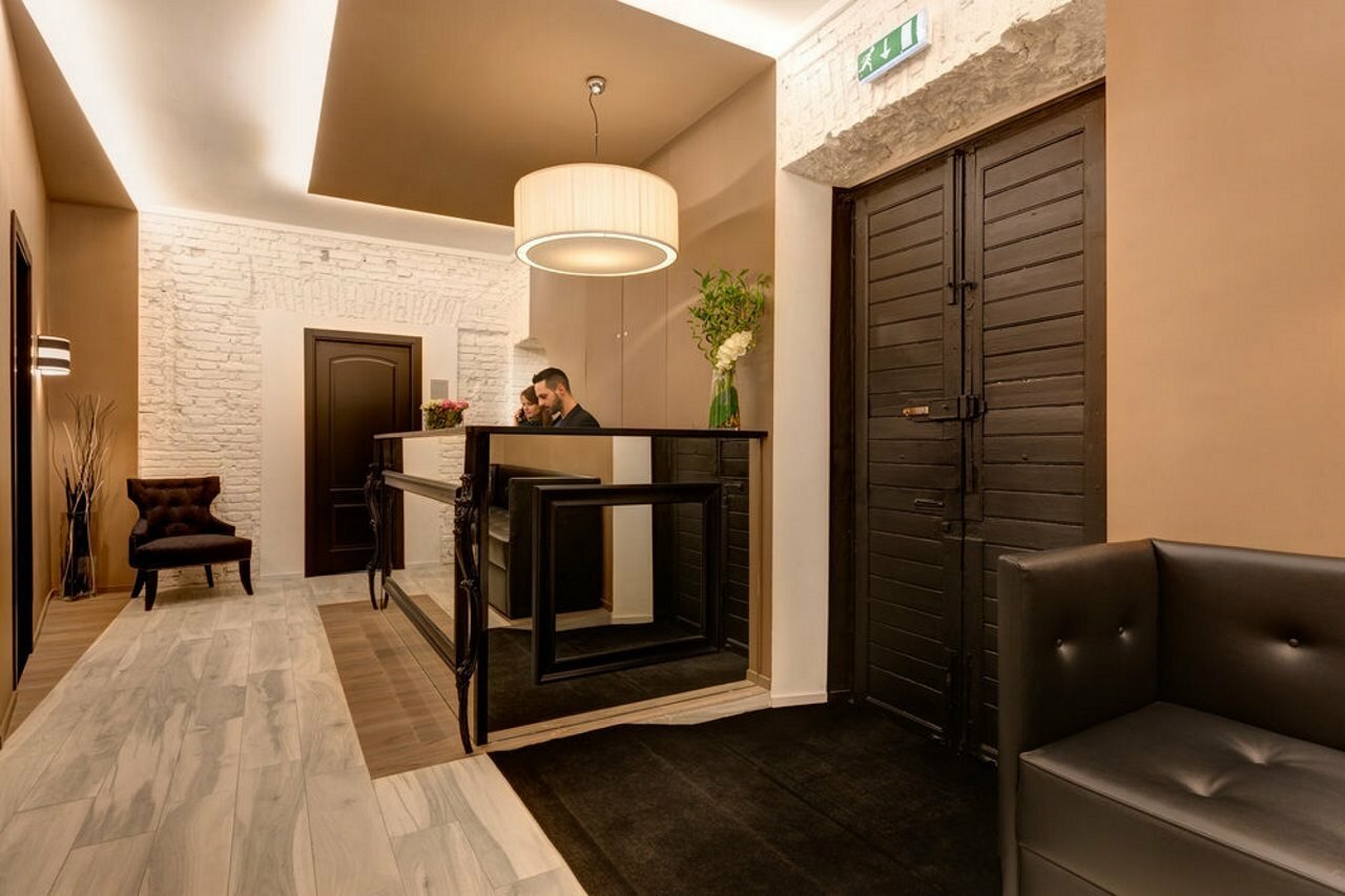 Фото Dharma Luxury Hotel