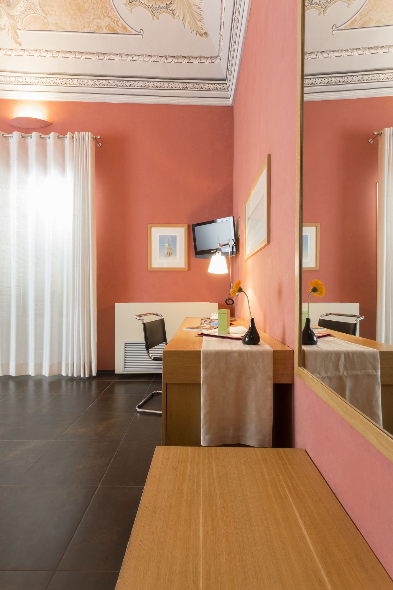 Фото Novecento Scicli