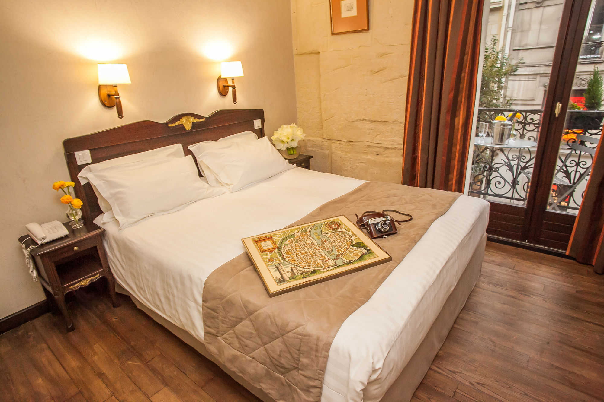 Фото Hotel Europe Saint Séverin