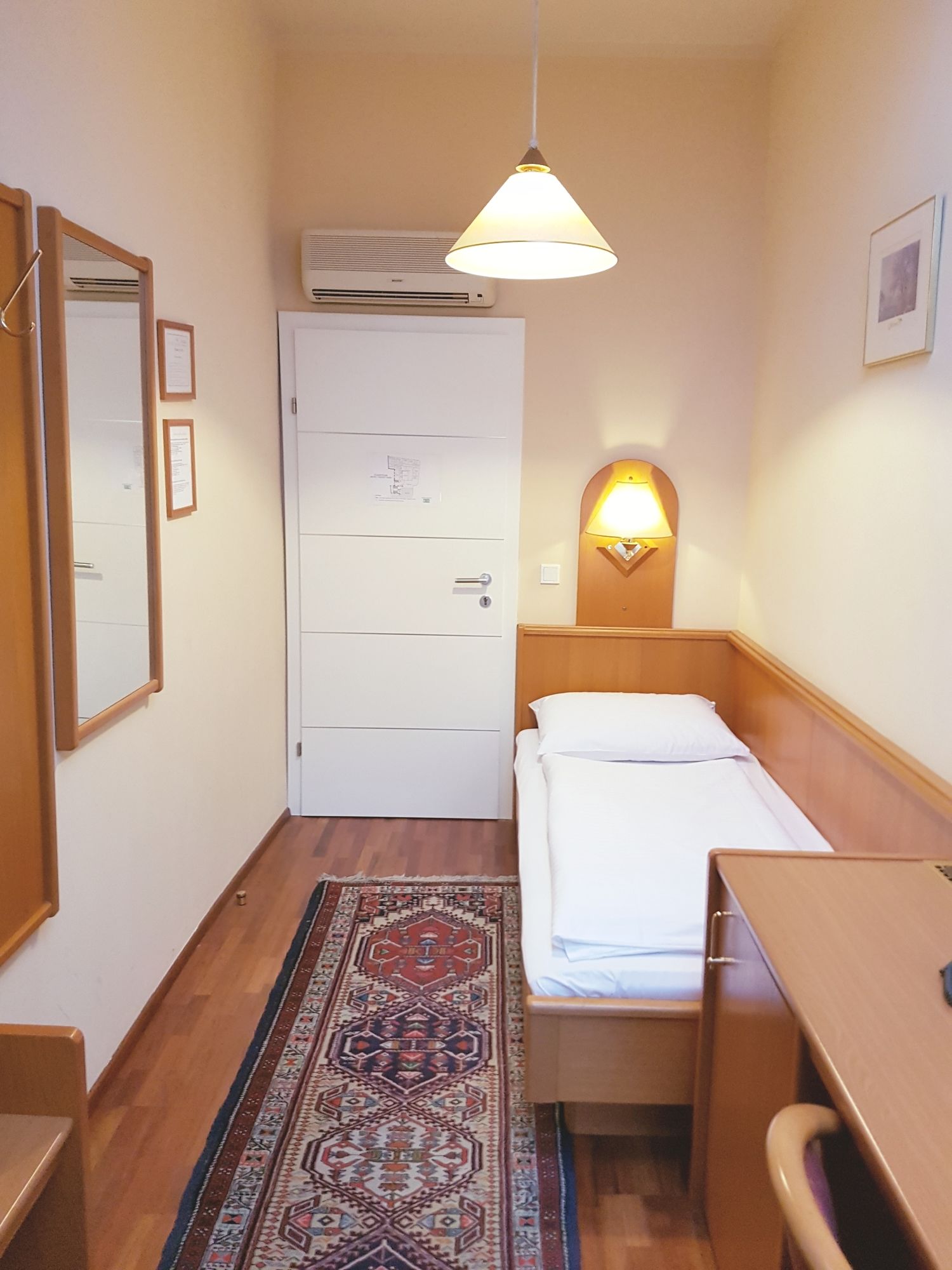 Фото Hotel Haydn