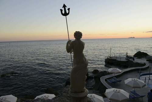 Внешний вид отеля Grand Hotel Tritone в Прайано, фото 5