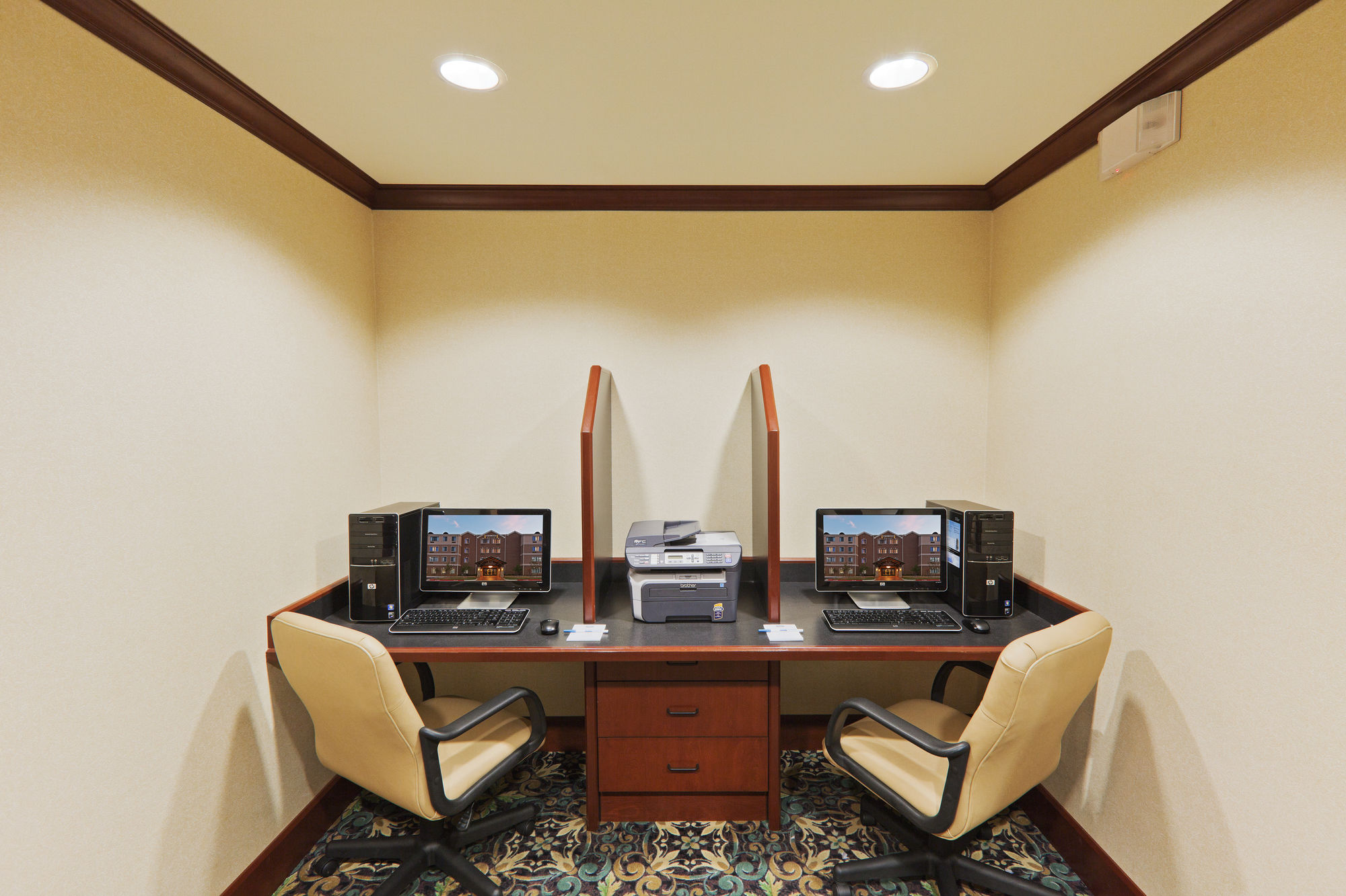 Фото Staybridge Suites Oklahoma City-Quail Springs, an Ihg Hotel