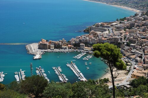 Внешний вид отеля Hotel Al Madarig в Кастелламмаре-дель-Гольфо, фото 4