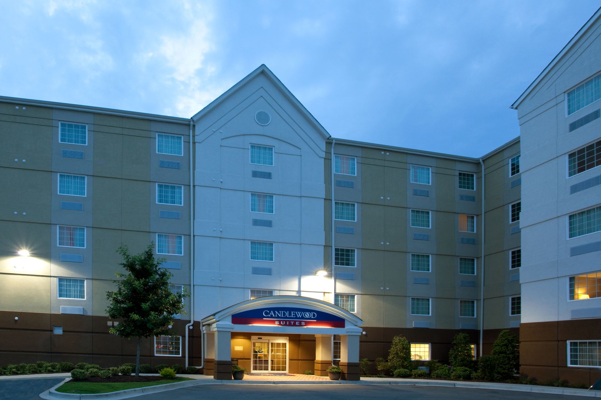 Фото Candlewood Suites, Columbia/Ft. Jackson, an Ihg Hotel