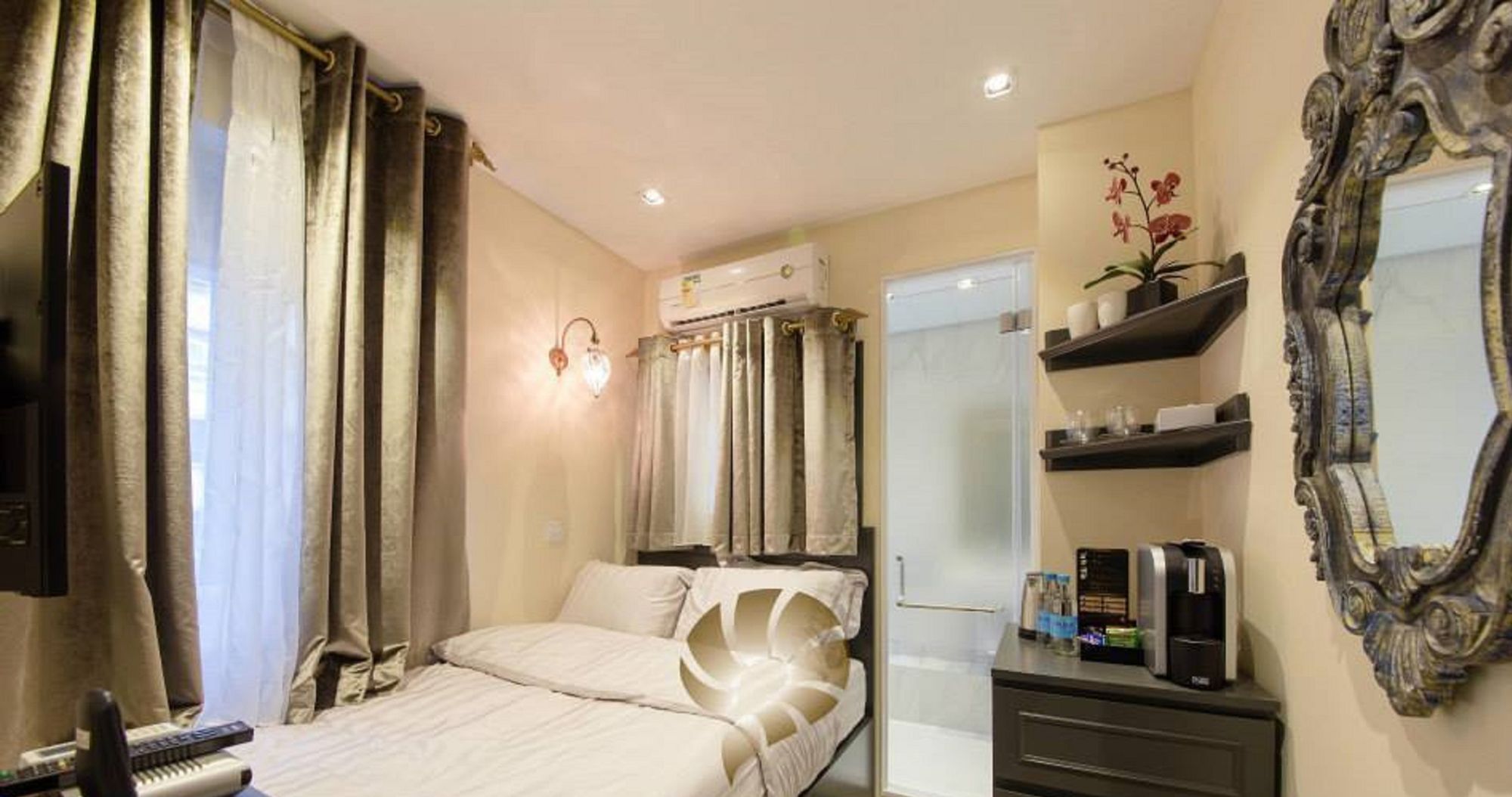 Фото 9 Boutique Hotel