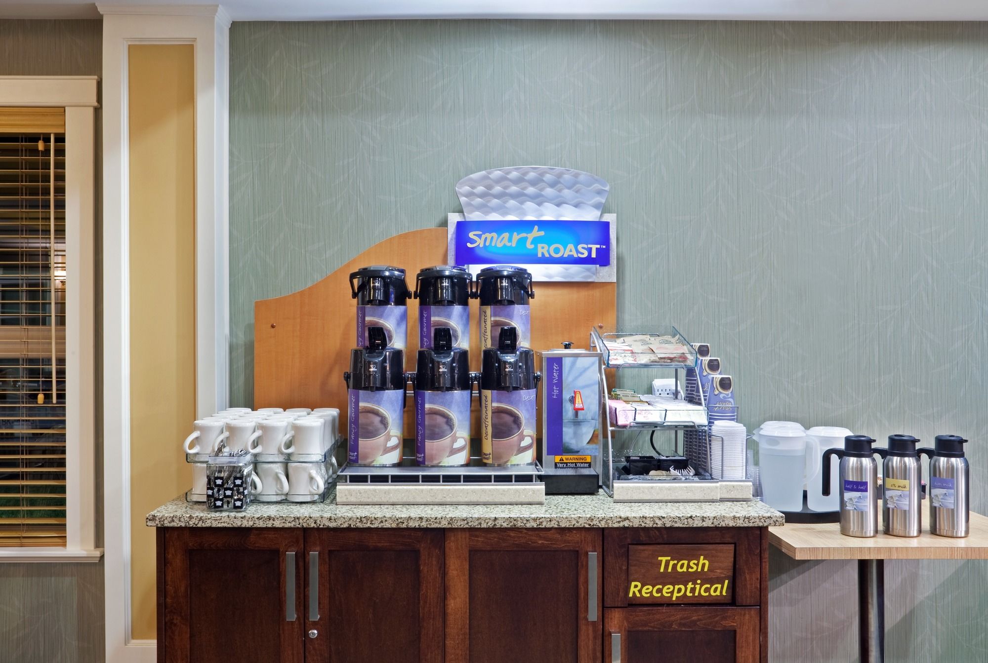 Фото Bayview Hotel