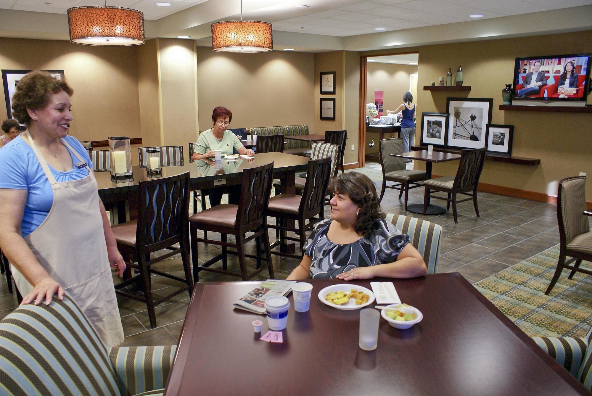 Фото Hampton Inn Las Vegas North Speedway