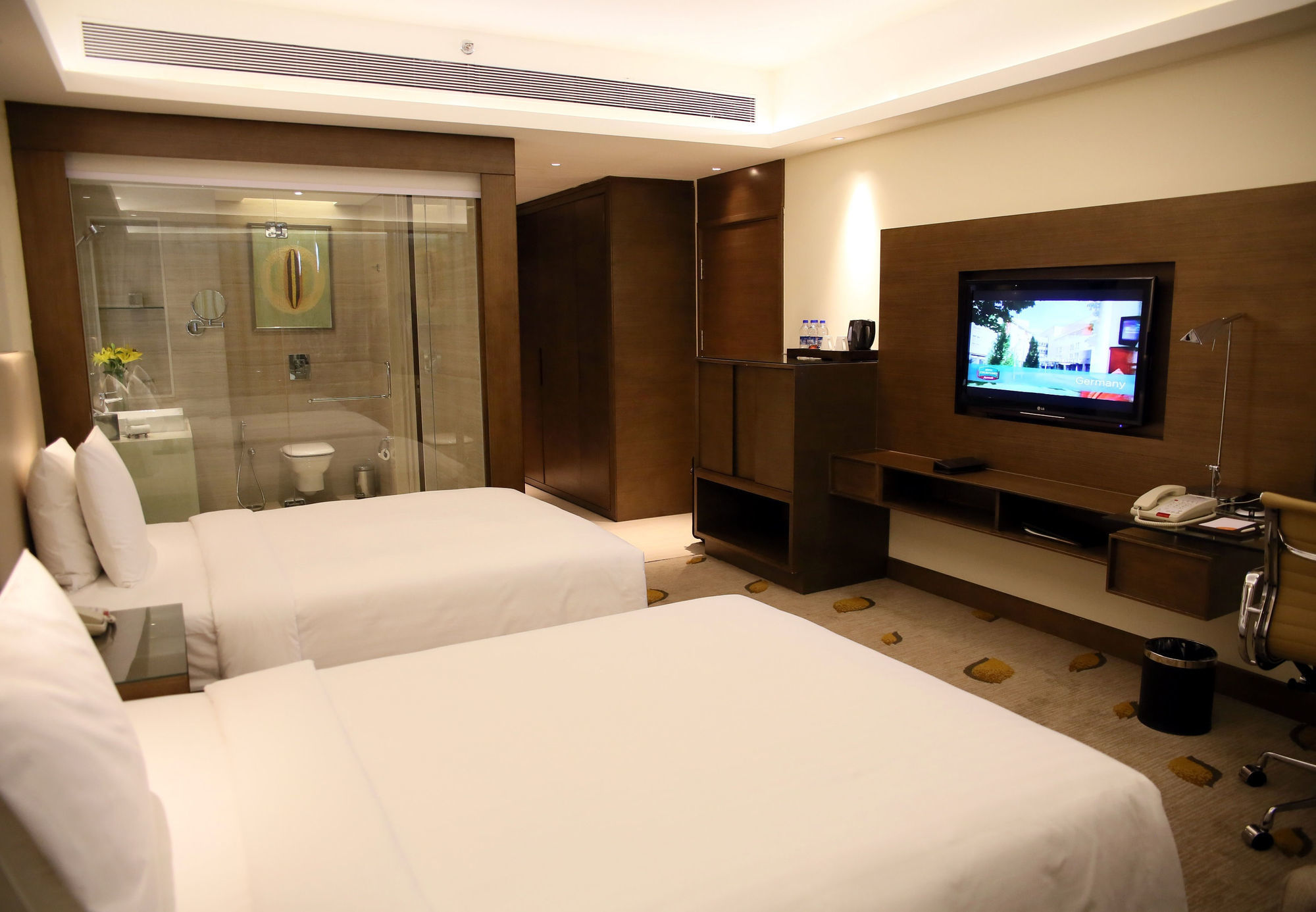 Фото Courtyard by Marriott Bhopal