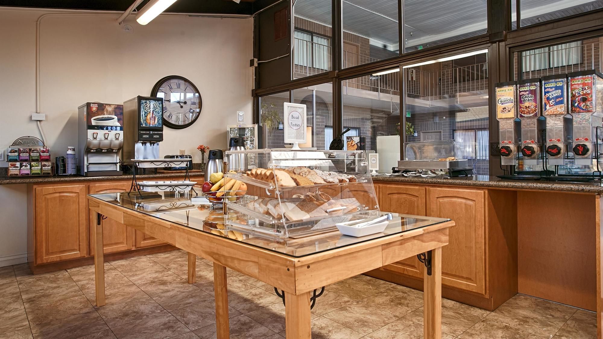 Фото Best Western Inn Tooele