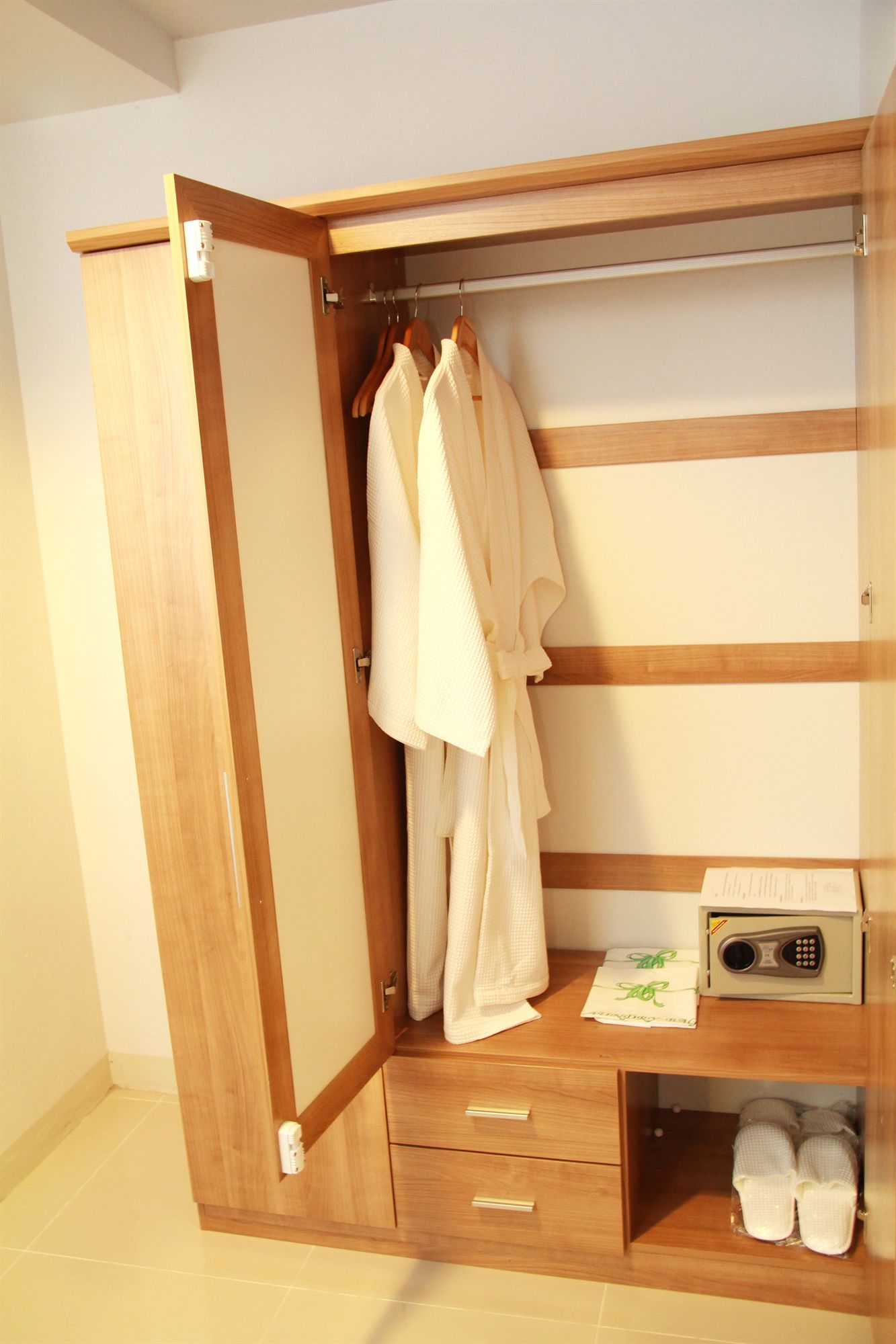 Фото 101 Holiday Suite