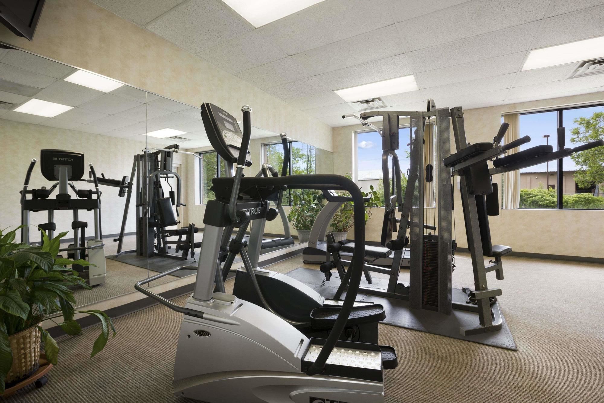 Фото Holiday Inn Express Plattsburgh, an Ihg Hotel