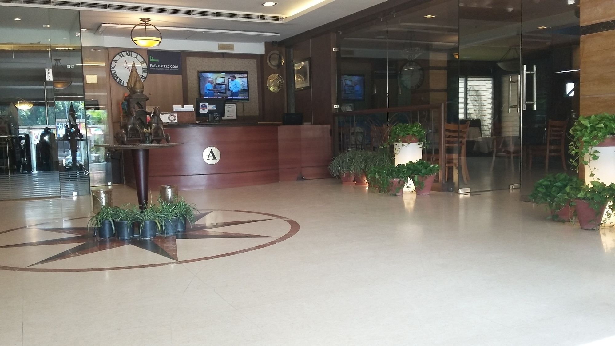 Фото Hotel Aquamarine