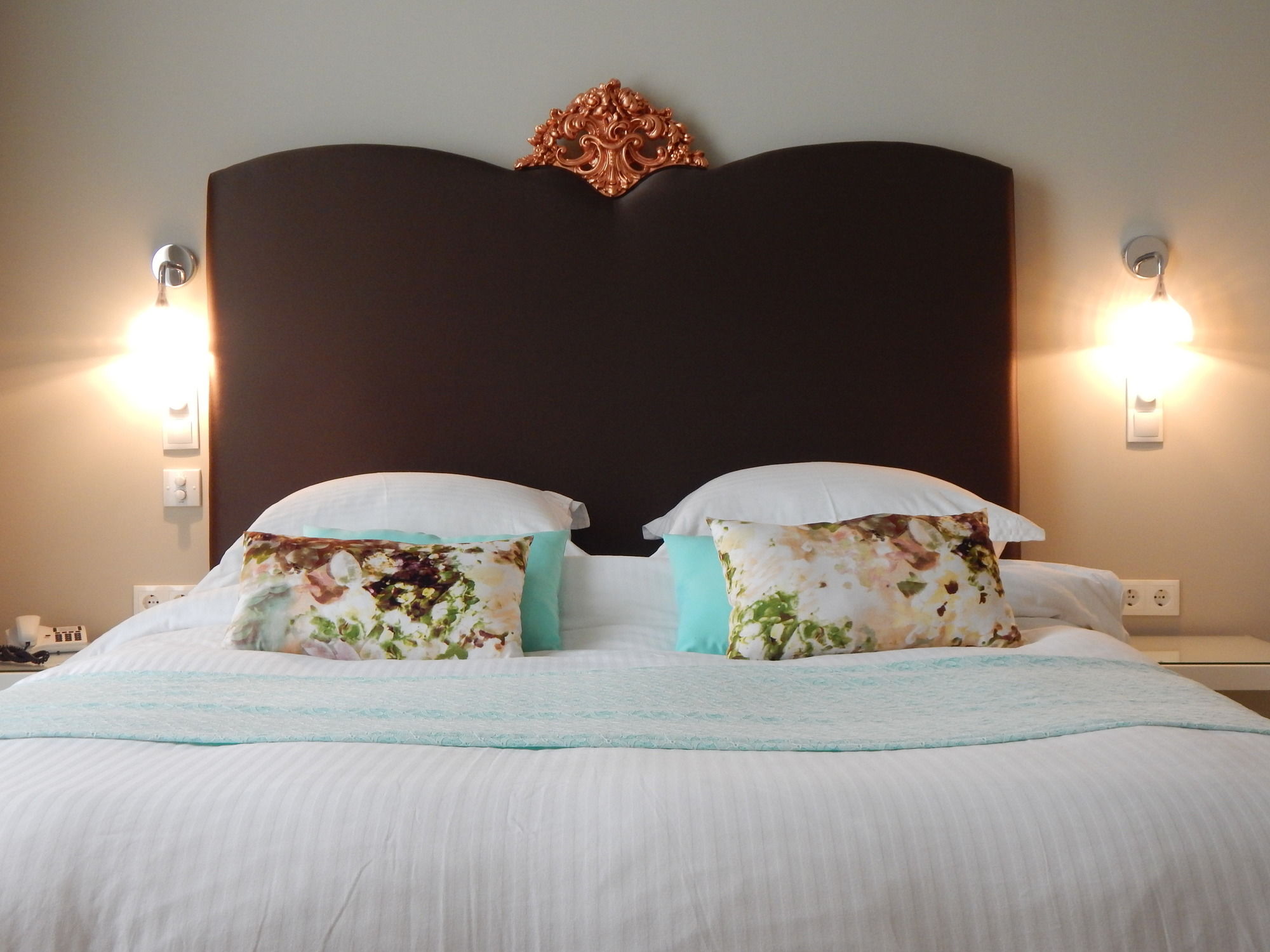 Фото 5 Hermoupolis Concept Sites