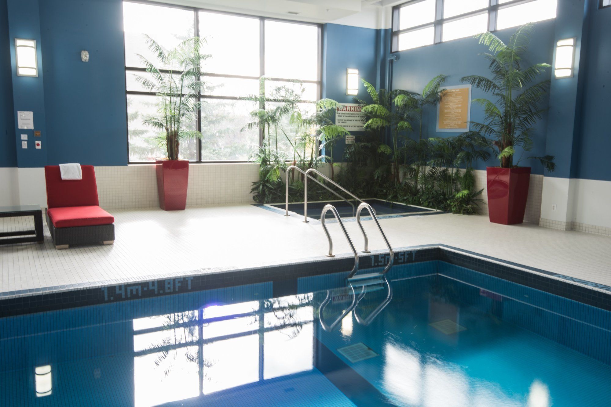 Фото Four Points by Sheraton Winnipeg South