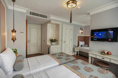 Гостиница Raymond Blue Hotel в Фатихе