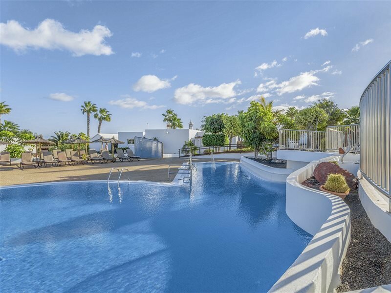 Фото Jardines del Sol