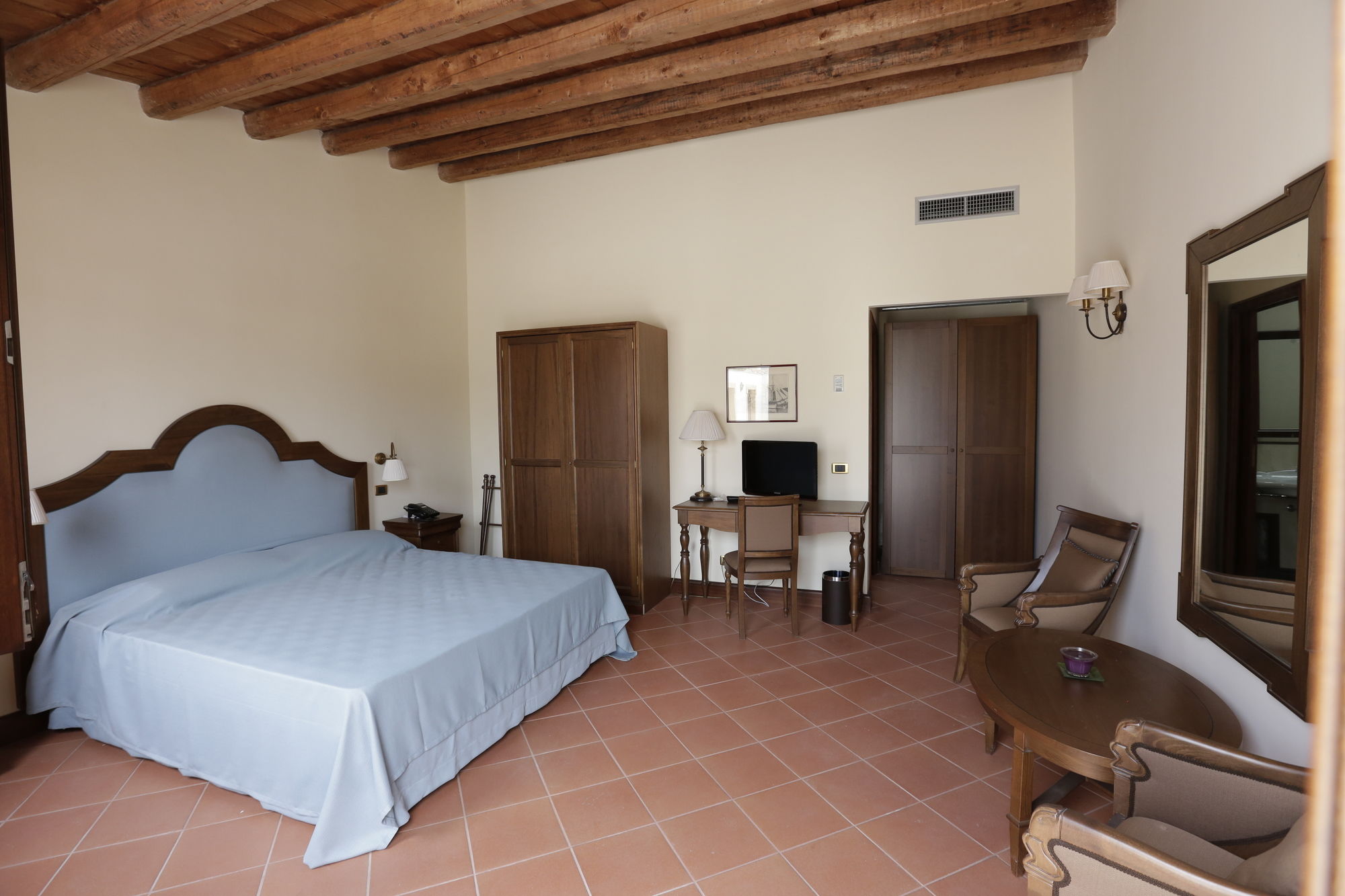Фото Villa Lampedusa Hotel & Residence
