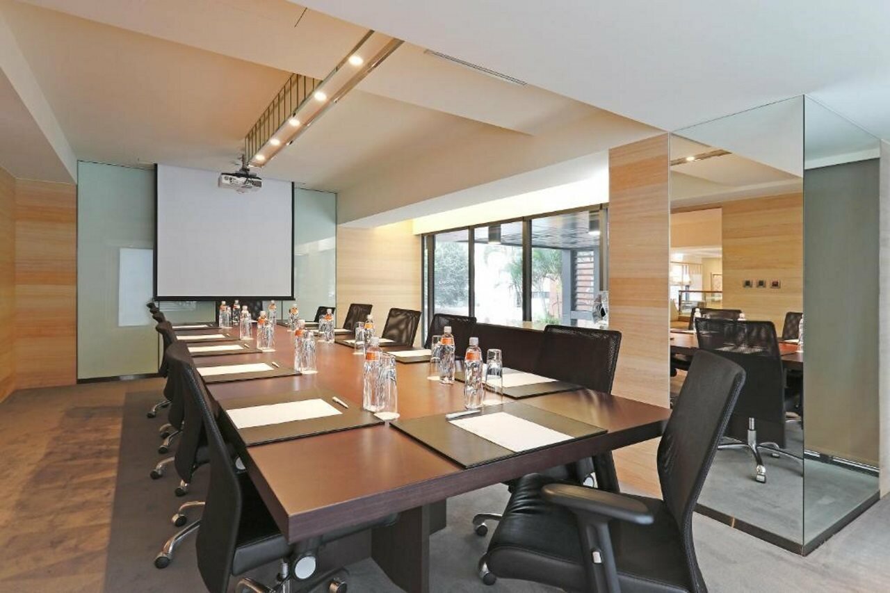 Фото Hotel Cozzi Minsheng Taipei