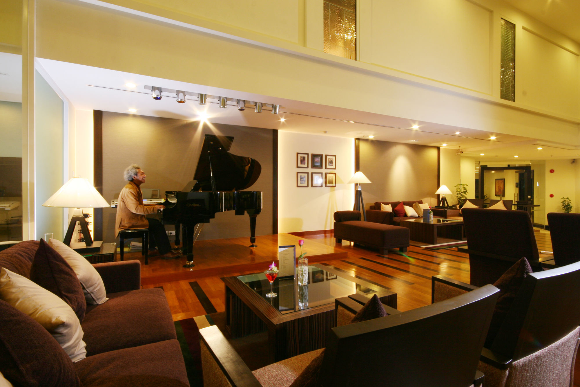 Фото Cape Racha Hotel