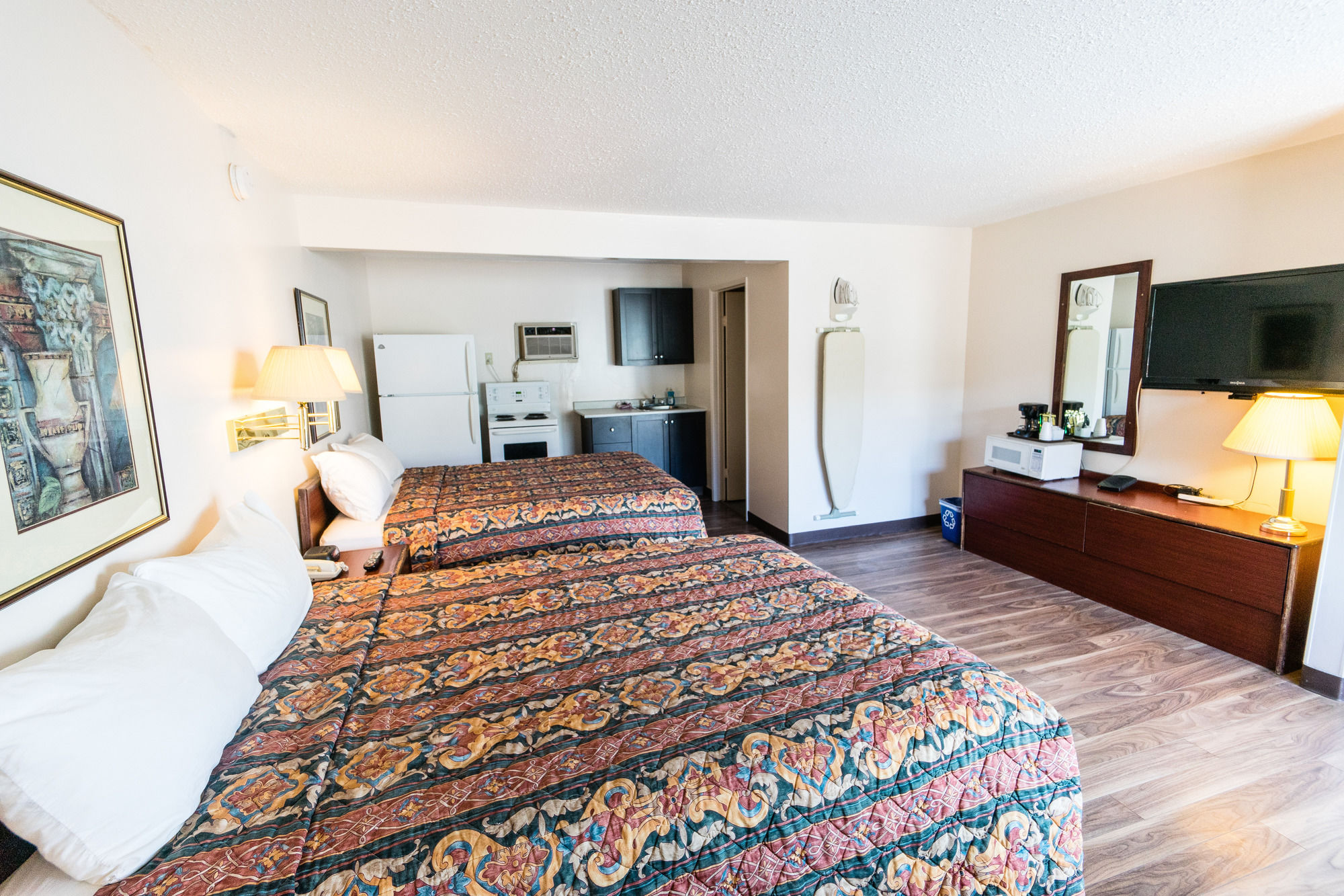 Фото Superlodge Canada Lethbridge