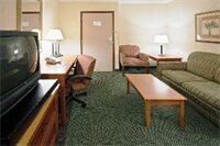 Фото Holiday Inn Express & Suites Miami - Hialeah, an Ihg Hotel