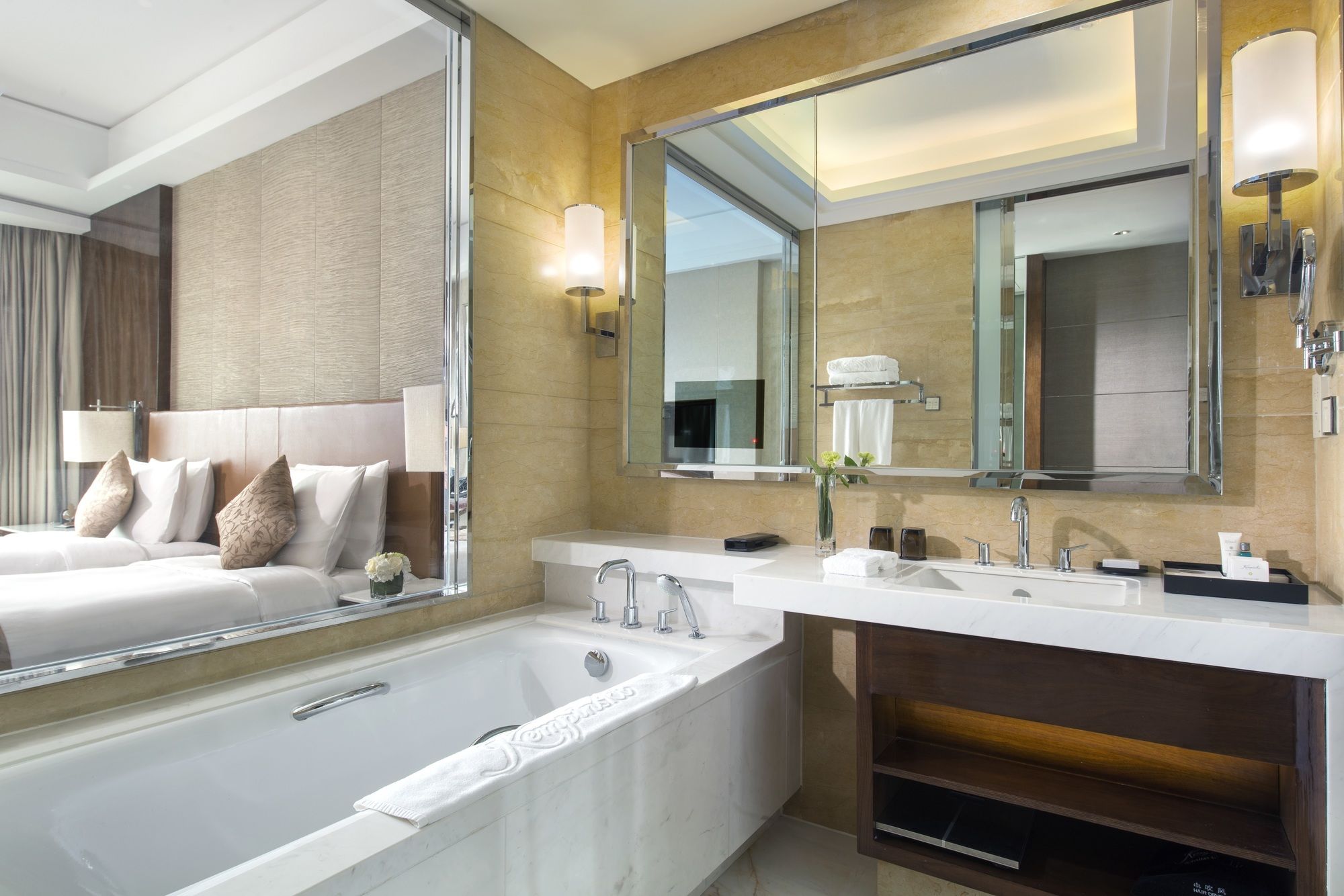 Фото Jw Marriott Hotel Harbin River North