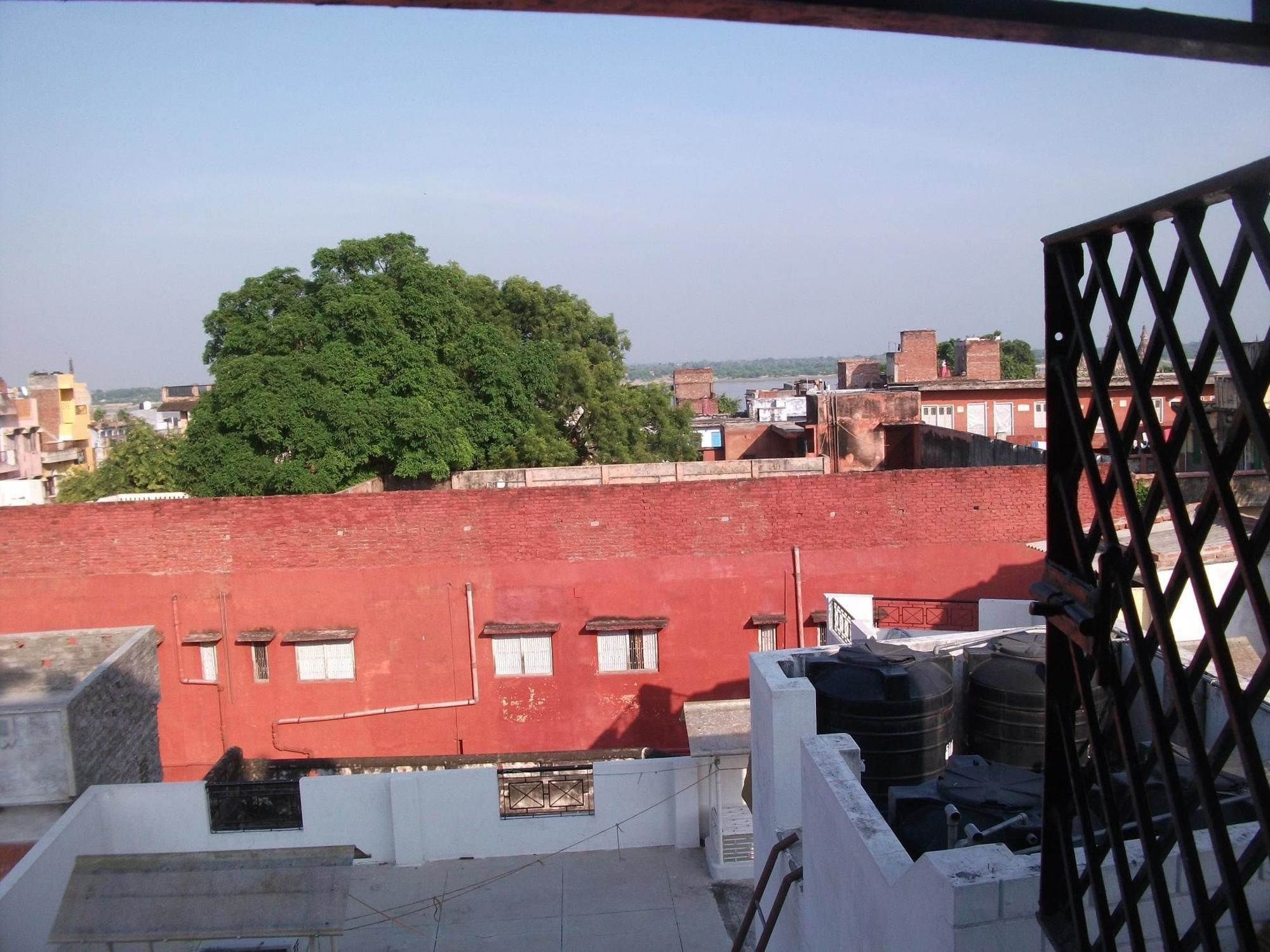 Фото Shree Hare rama hare krishna guest house