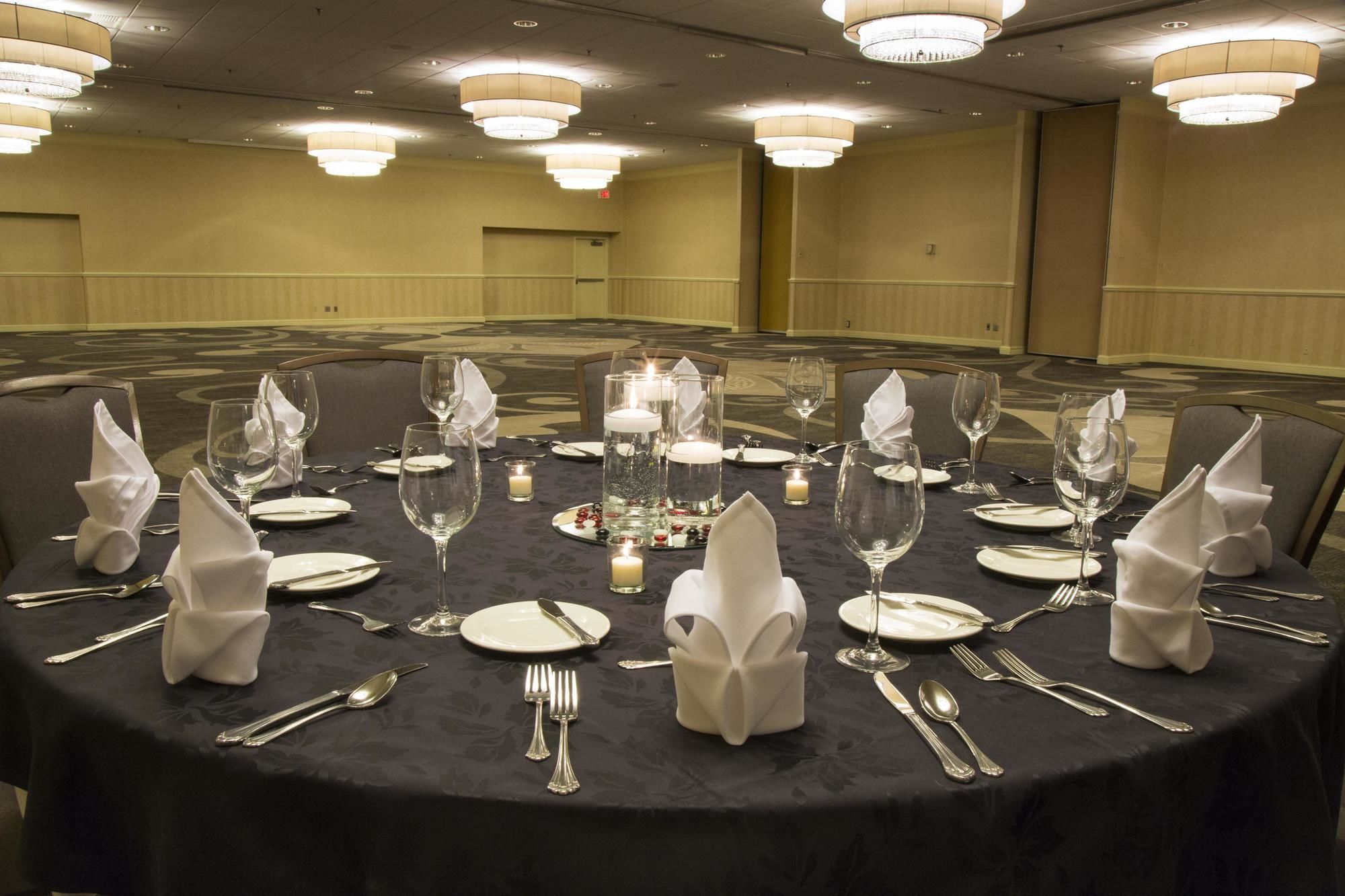 Фото Hilton Kansas City Airport