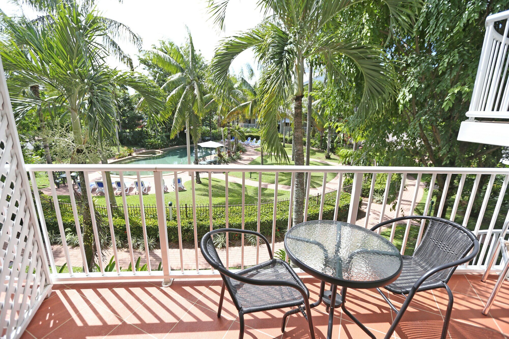 Фото Cairns Beach Resort