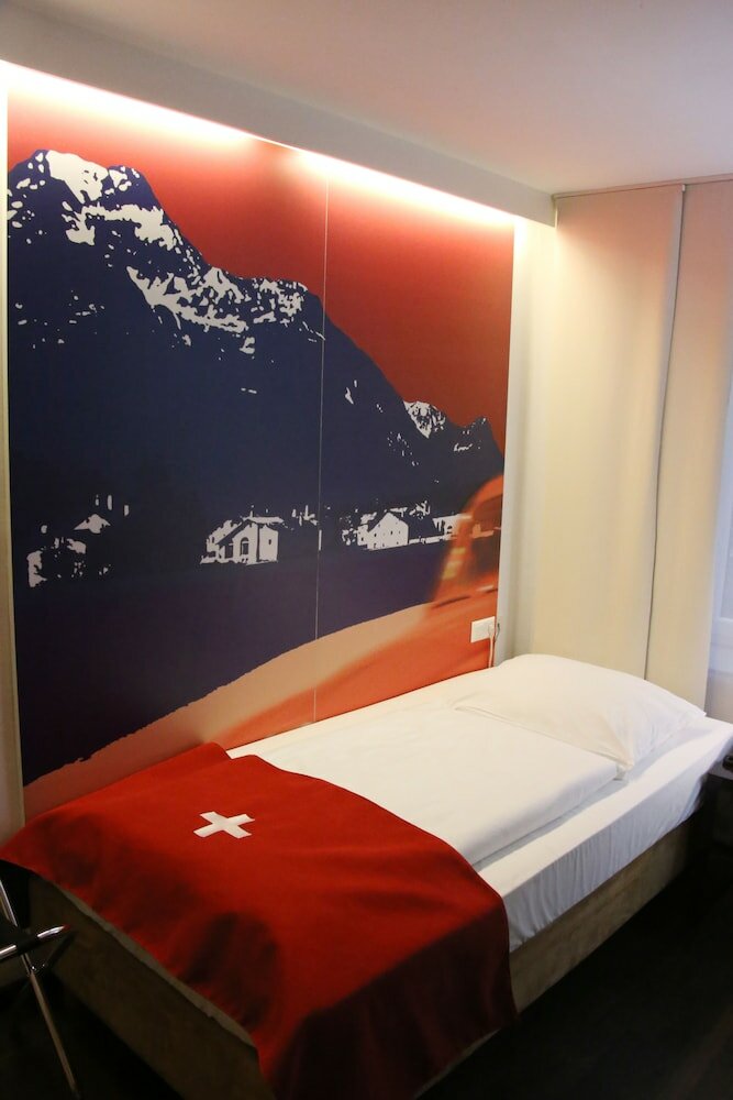 Фото Helvetia Hotel Munich City Center