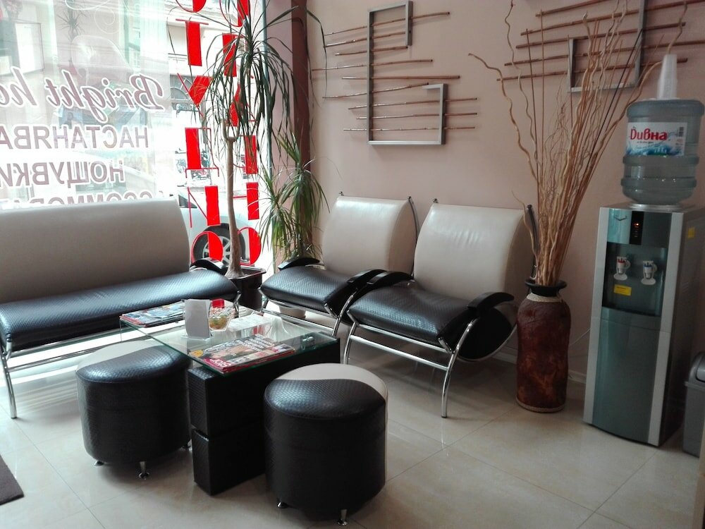 Фото Bright House