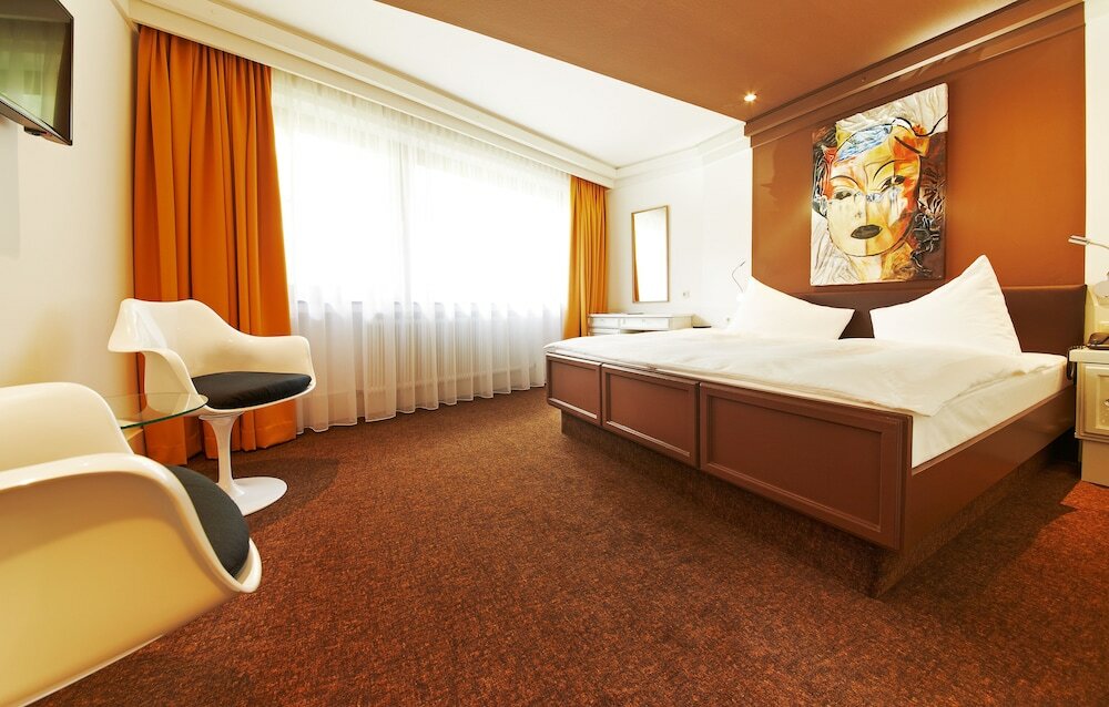 Фото Hotel Saalbacher Hof