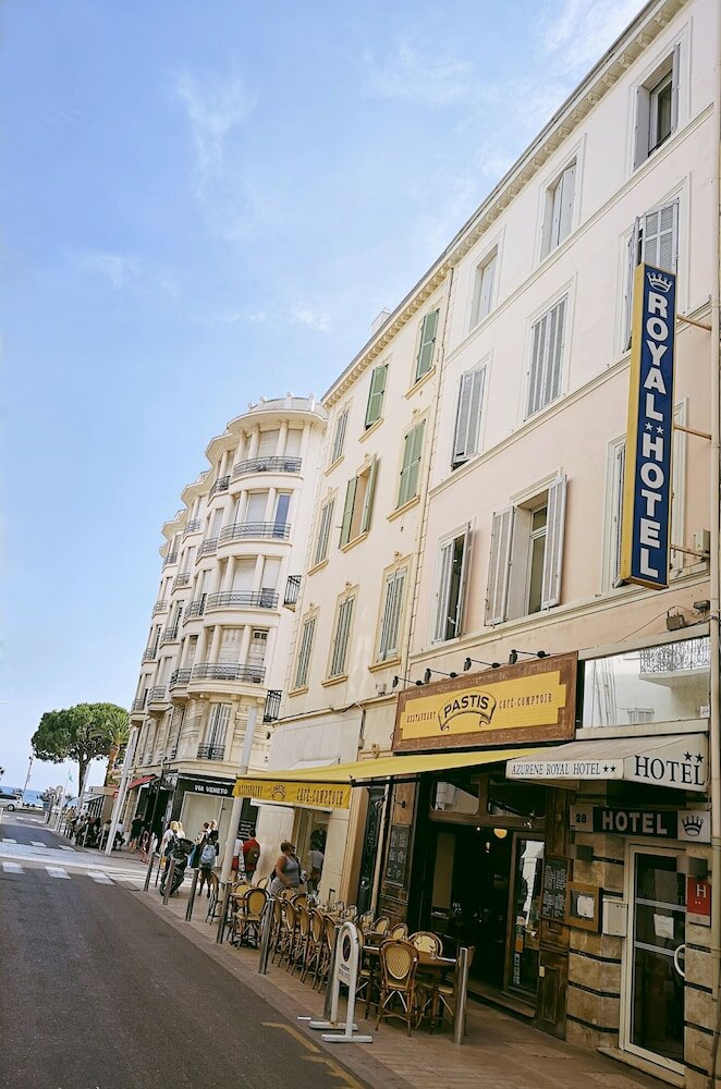 Фото Azurene Royal Hotel