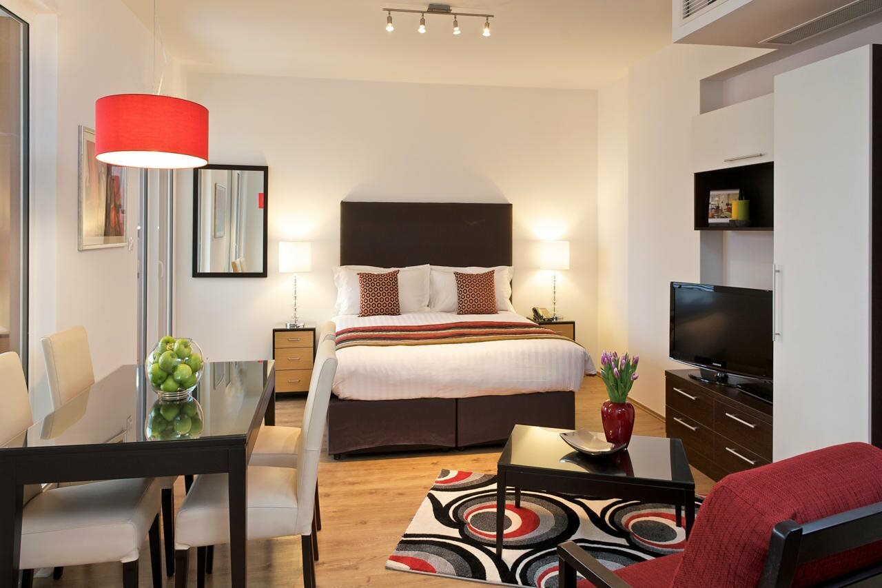 Фото Escala Hotel & Suites