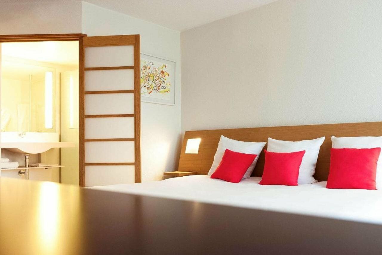 Фото Novotel Lille Centre Gares