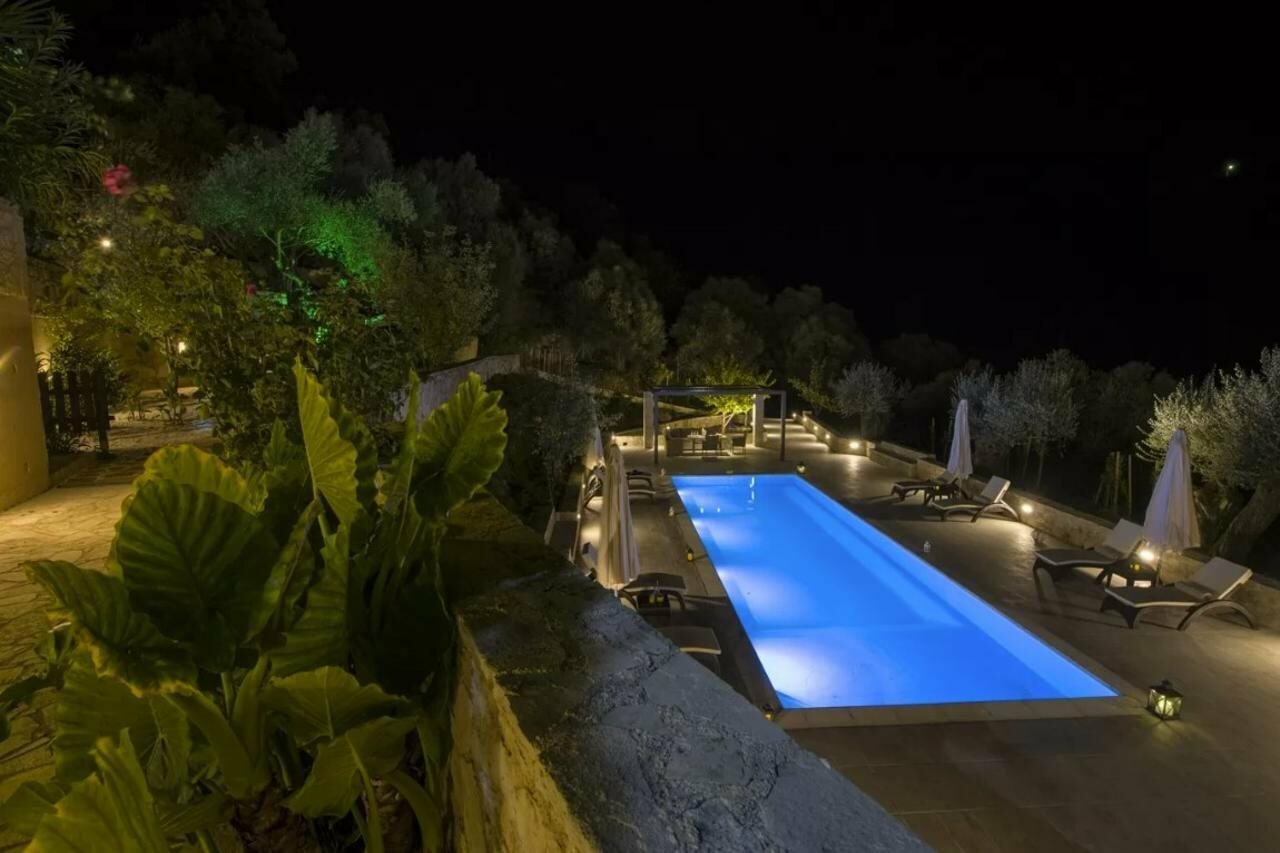 Фото Serenity River Villa