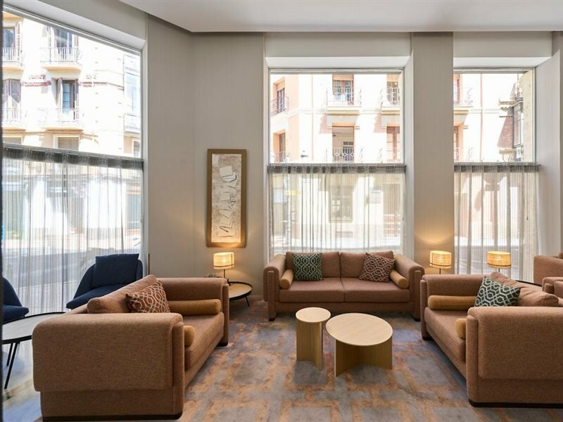 Фото Catalonia El Pilar