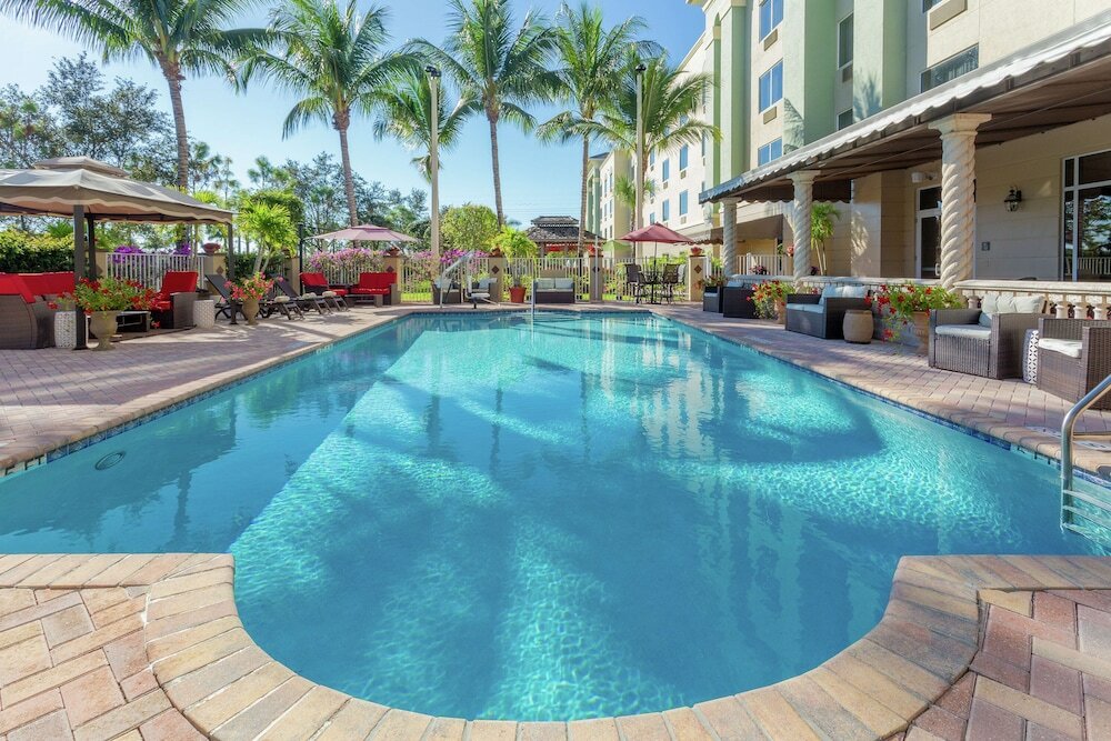 Фото Hampton Inn & Suites Wellington