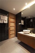 Фото 5ive Beach House Hotel