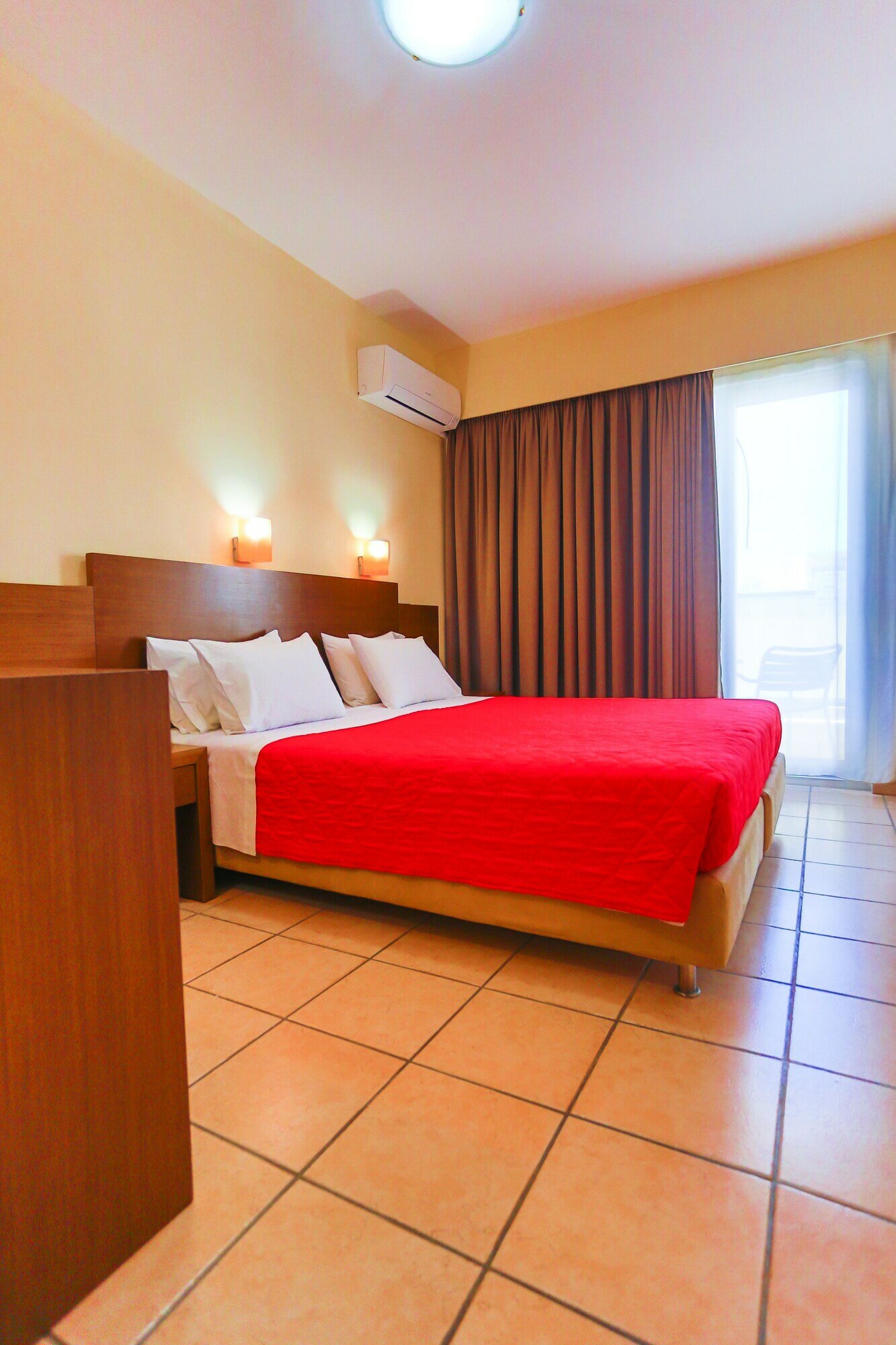 Фото Rodian Gallery Hotel Apartments