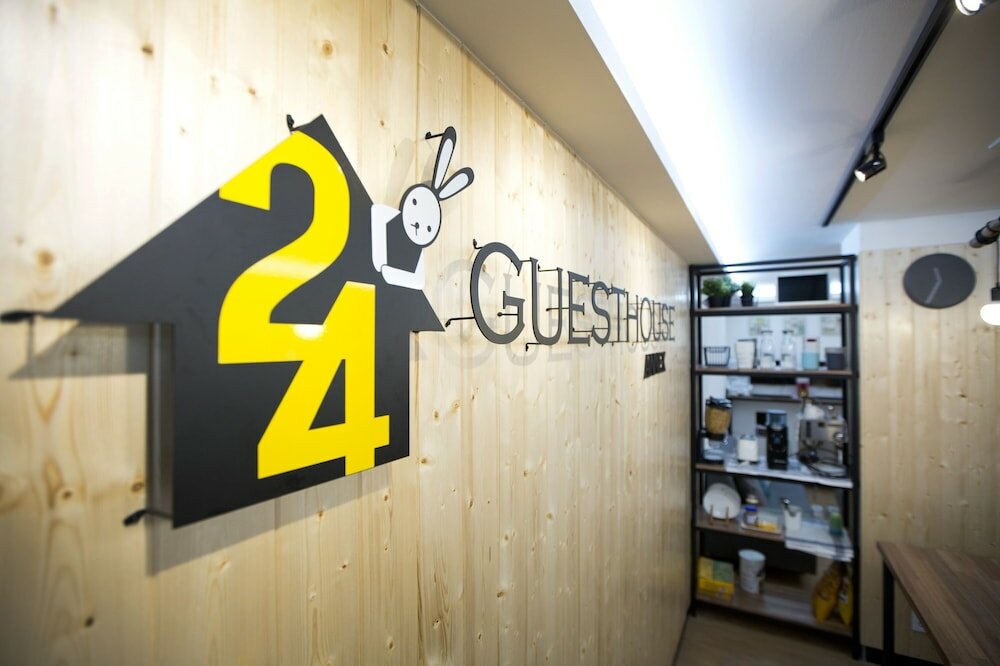 Фото 24guesthouse Sinchon