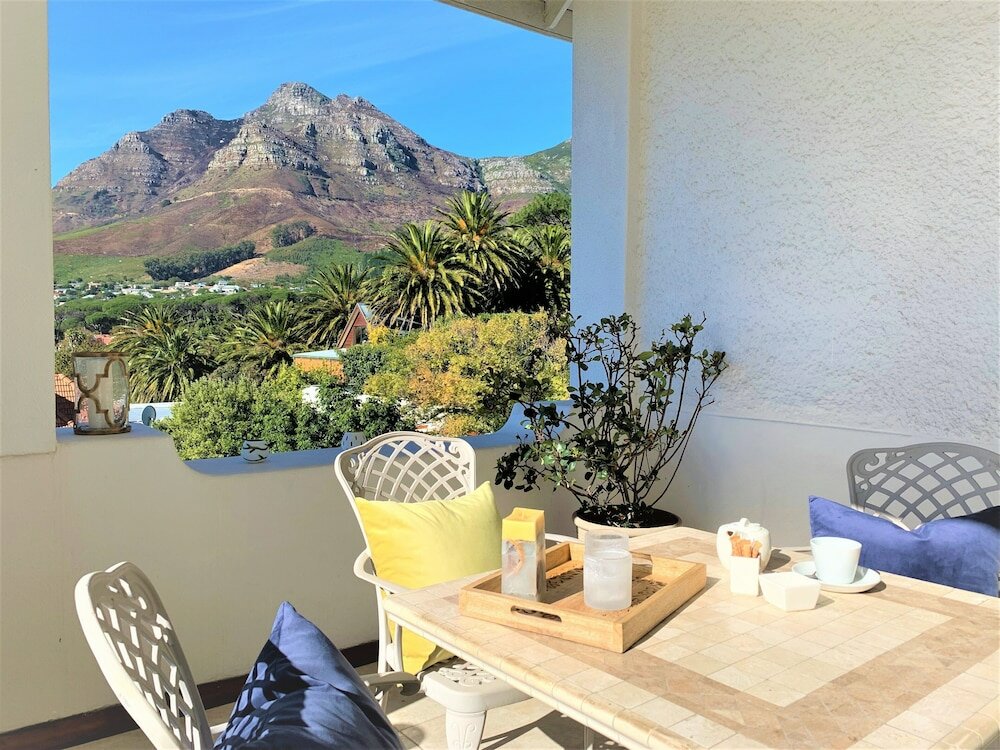 Фото Abbey Manor Luxury Guesthouse