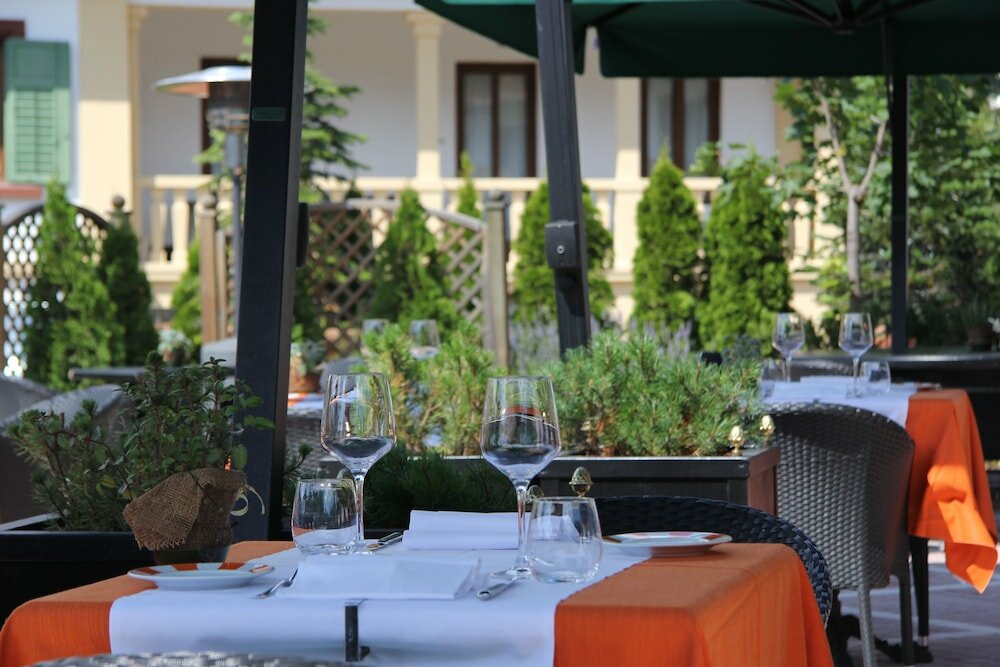 Фото Hotel Bellevue Suites & SPA