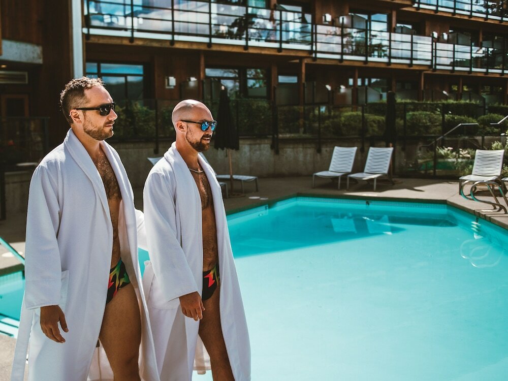 Фото Brentwood Bay Resort & SPA