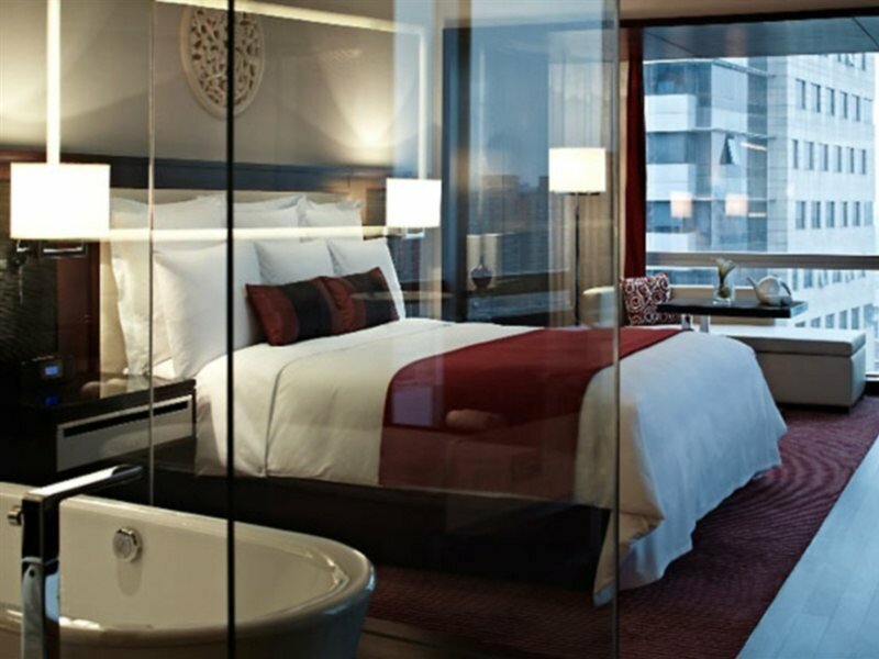 Фото Renaissance Beijing Capital Hotel
