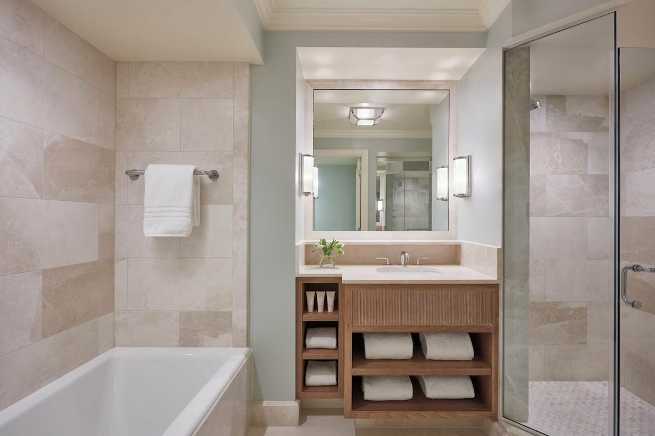 Фото Four Seasons Resort Palm Beach